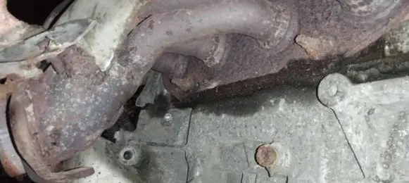Nissan Note (E11) Exhaust manifold