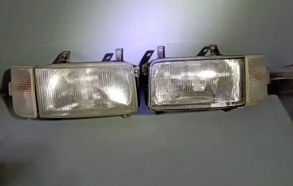 Volkswagen Transporter - Caravelle T4 Headlights/headlamps set 30213637000 4411114l