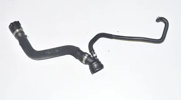 BMW i3 Engine coolant pipe/hose 8611672 8613129