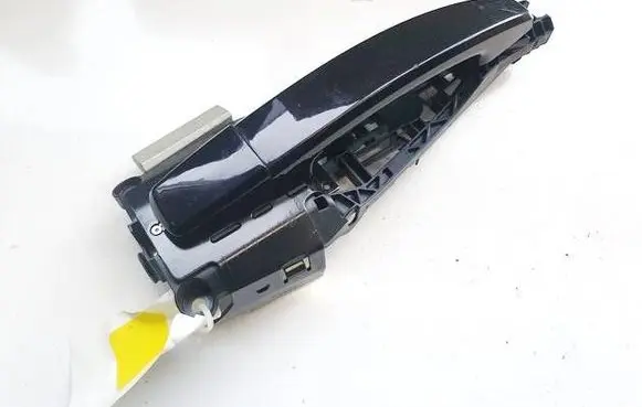Opel Astra J Front door exterior handle 14096401