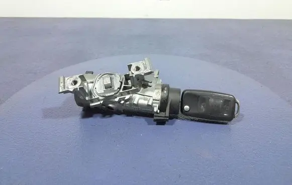 Seat Altea XL Ignition lock 1K0905851B