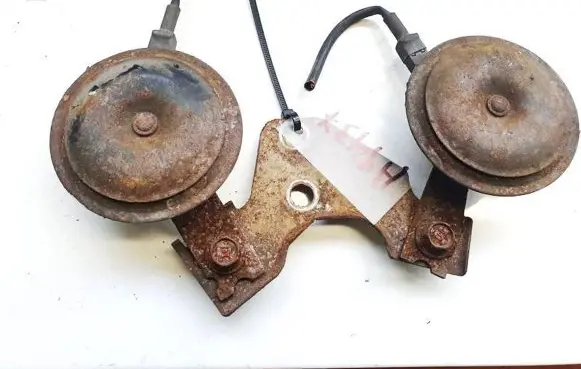 Mitsubishi Lancer Horn signal