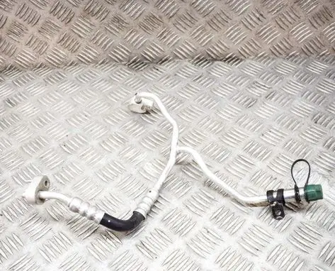 Jaguar I-Pace Air conditioning (A/C) pipe/hose