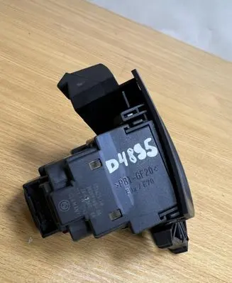 BMW 3 E92 E93 Ignition lock 10862510 D4895