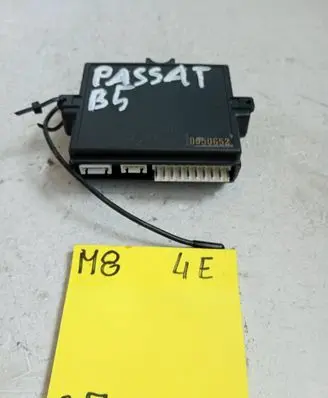 Volkswagen PASSAT B5 Alarm control unit/module 0050652