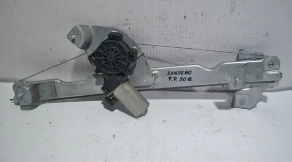 Dacia Sandero Front door electric window regulator 8200733828