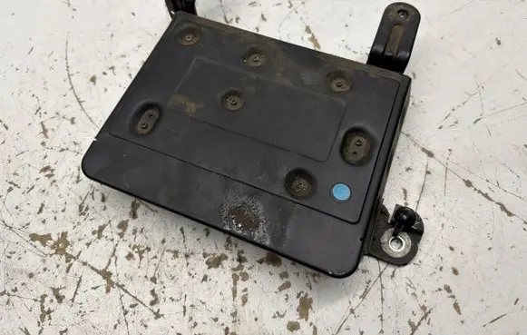 Volvo XC70 Sound amplifier 31384316