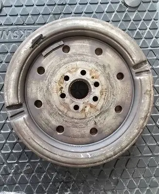 Volkswagen Touran I Flywheel