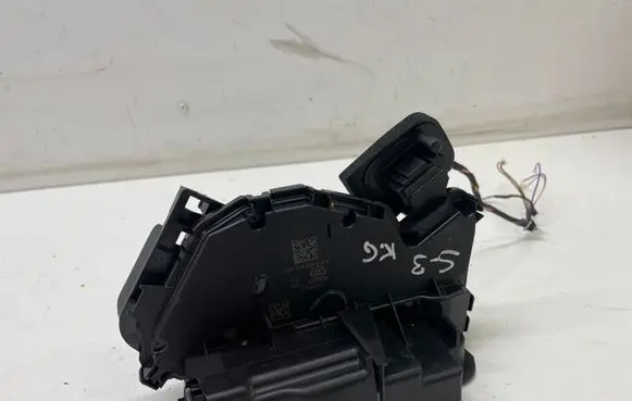 Audi A3 8Y Rear door lock 5TA839015P