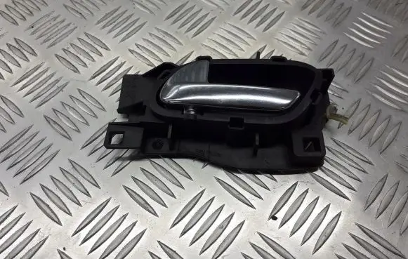 Peugeot 407 Rear door interior handle trim 96526176VD