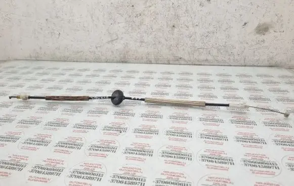Volkswagen Touareg I Front door cable line 7L6839085