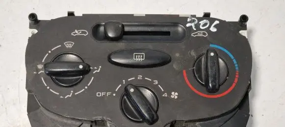 Peugeot 206 Climate control unit 64138