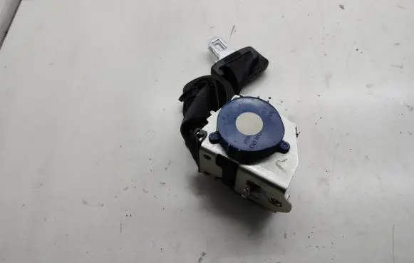 Seat Alhambra (Mk2) Middle seatbelt (rear) 002316