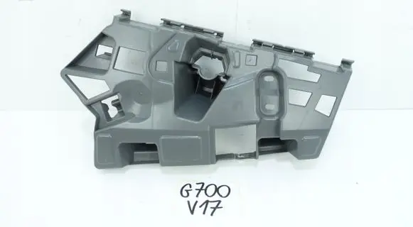 Skoda Scala Front bumper mounting bracket 657807055