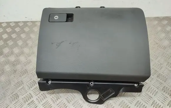Volkswagen PASSAT CC Glove box 3C1857114