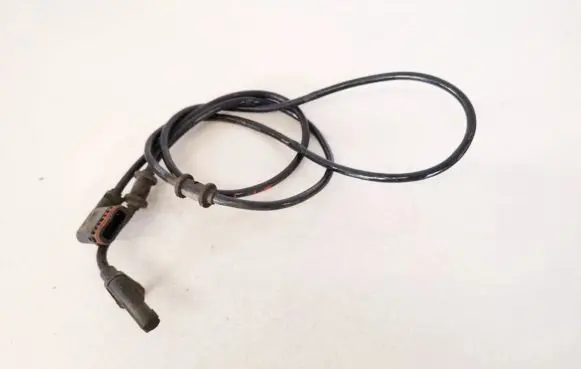 Mercedes-Benz C W203 ABS brake wheel speed sensor a0015429118 a2035400417