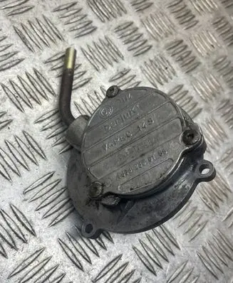 Mercedes-Benz A W168 Vacuum pump A6682300165 320098