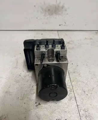 BMW 5 E60 E61 ABS Pump 6783362 6783360