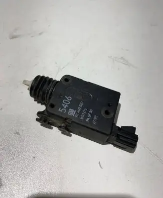 Opel Astra G Central locking motor 90460062 1101215 5406