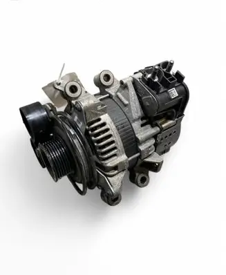 Volvo XC90 Generator/alternator 32301041