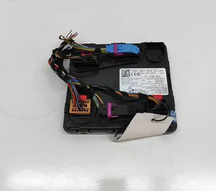Audi A5 Central body control module 8W1907064C 8W1907064DC