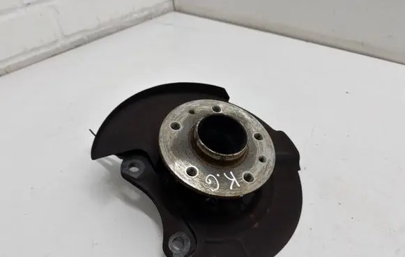 Nissan Qashqai J12 Rear wheel hub