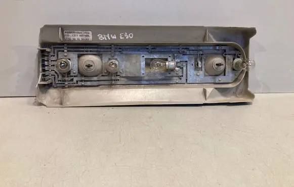 BMW 3 E30 Tail light bulb cover holder 1377881NSL