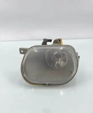 Volvo XC90 Front fog light 8693796 61101 7258