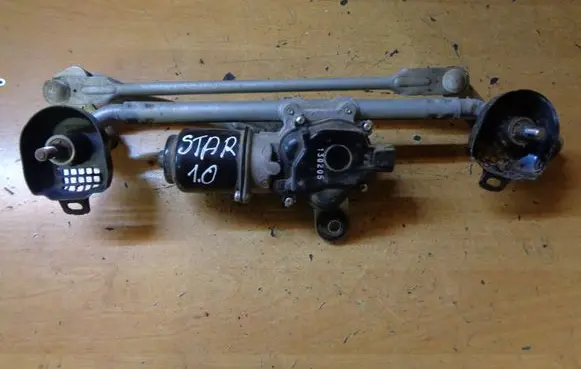 Mitsubishi Space Star Front wiper linkage 130205