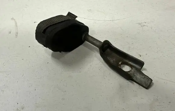 Muffler mount bracket/holder