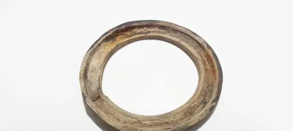 Toyota Corolla E120 E130 Front coil spring rubber mount 