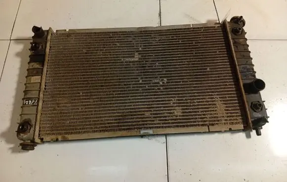 Chevrolet Blazer Coolant radiator 52472963