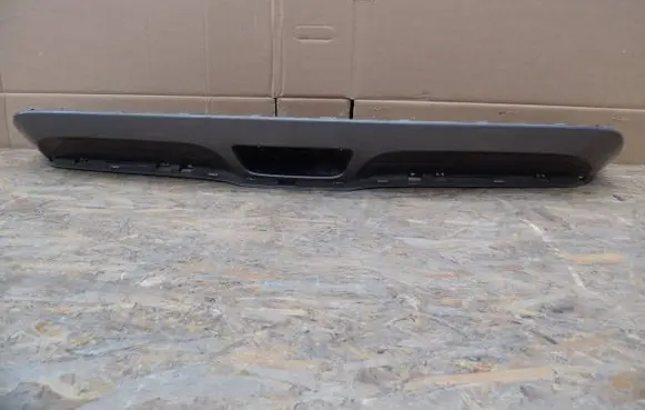 Suzuki Vitara (LY) Rear bumper lower part trim 7187186R