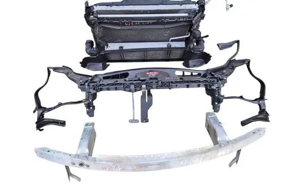 Mercedes-Benz E W212 Radiator support slam panel