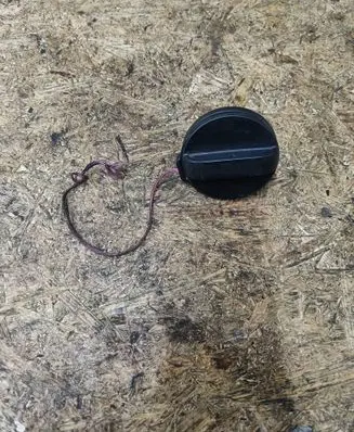 Fuel tank cap
