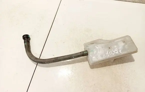 Brake fluid reservoir