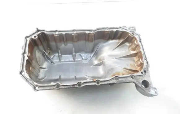 Oil sump