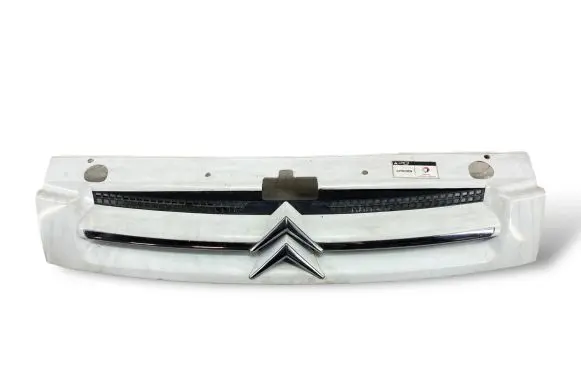 Citroen Berlingo Front bumper upper radiator grill 9644758177