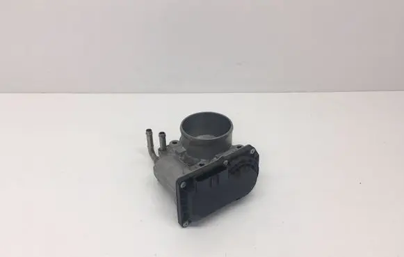Toyota RAV 4 (XA40) Throttle valve 2203036020 6K30 023558