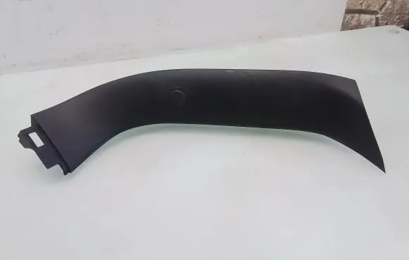 Toyota Auris 150 Tailgate/trunk side cover trim 6793802030