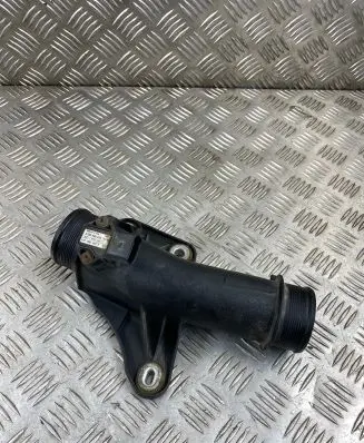 Audi A4 S4 B8 8K Air intake duct part 8K0145673E