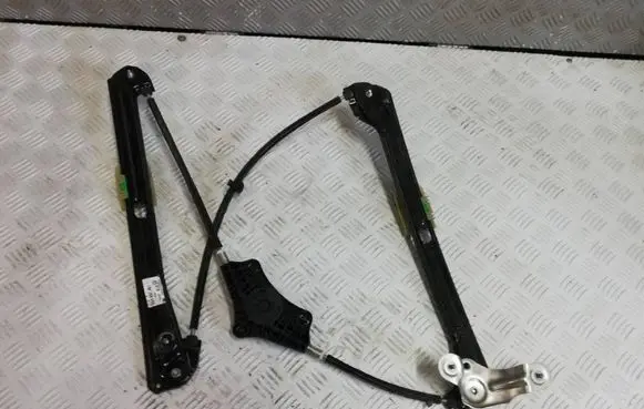 Volkswagen Golf VII Sliding door window regulator with motor 5G4837461F 122270
