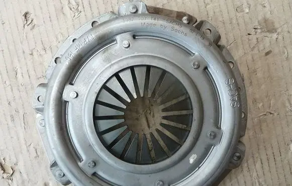 Peugeot 508 II Pressure plate 3082107141-T