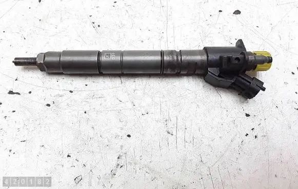 Volvo S60 Fuel injector 31303238 0445116046 91903236
