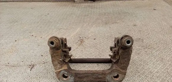 Volvo V70 Brake caliper pad carrier rear 