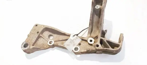 Skoda Octavia Mk2 (1Z) Front lower control arm/wishbone 1k0199295f