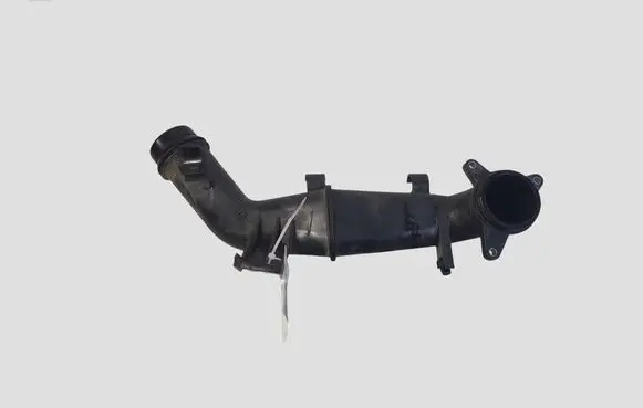 Opel Insignia A Air intake hose/pipe 13240176 315805007