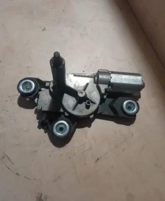 Ford Focus Wiper motor 30763683 0390201823 3M51R17K441AE
