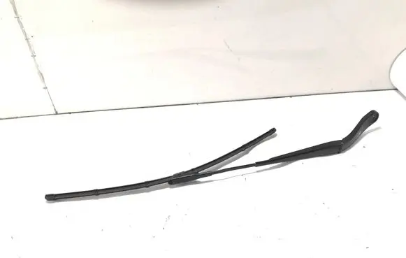 Ford C-MAX II Windshield/front glass wiper blade AM5117525D0