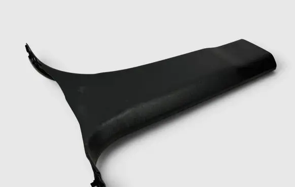 Chevrolet Suburban (B) pillar trim (bottom) 